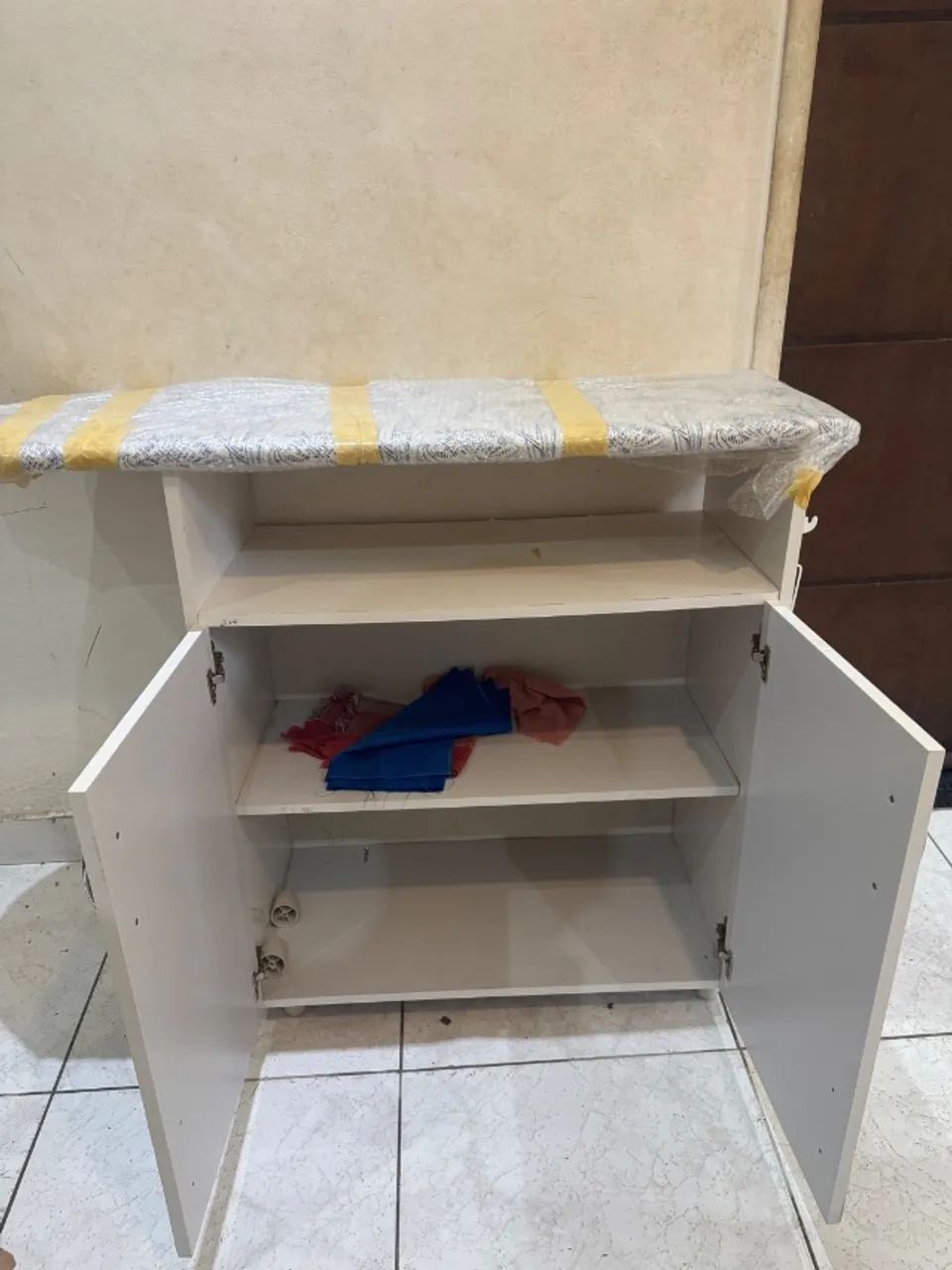 Passadeira + Armário  - Foto 3