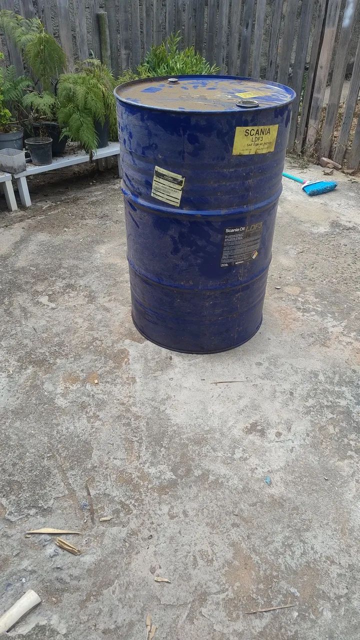Tambor 200 litros 