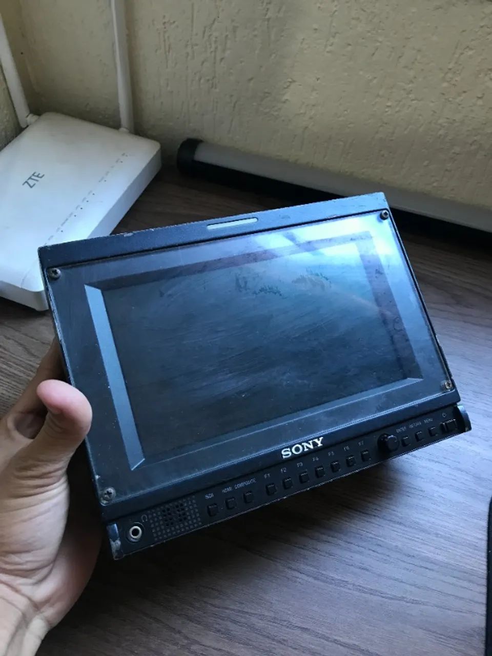 Monitor OLED Sony PVM-740