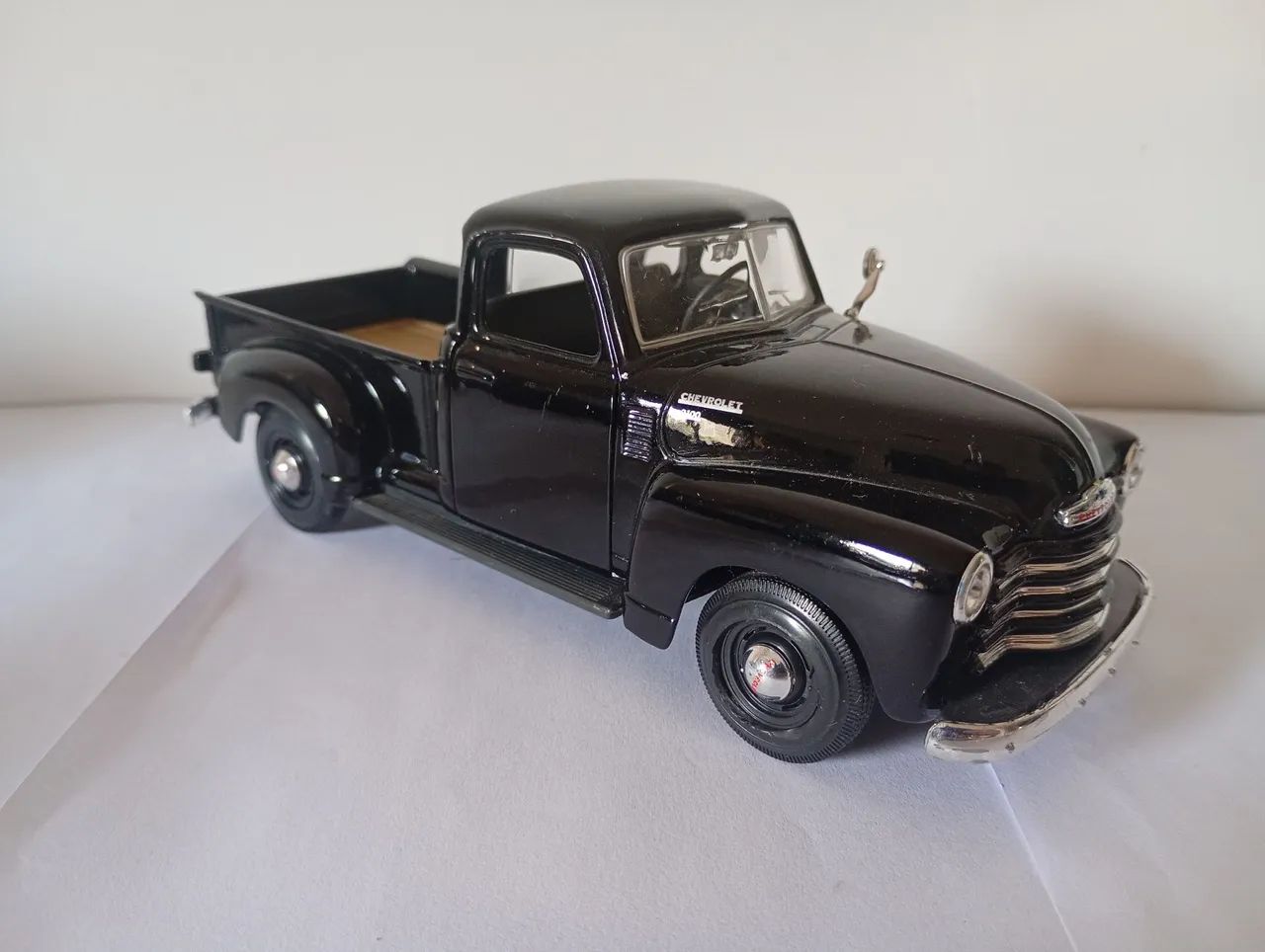 Maisto - Miniatura Picape Chevrolet 3100 - Foto 5