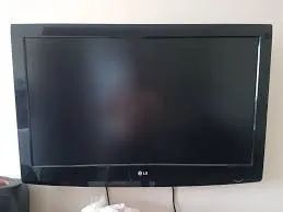 Tv plasma LG 43 polegadas , para retirada de peças 