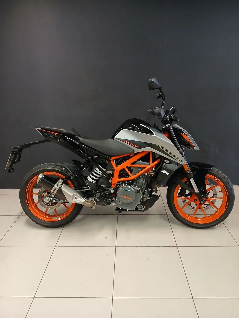 KTM DUKE 390 - Foto 3