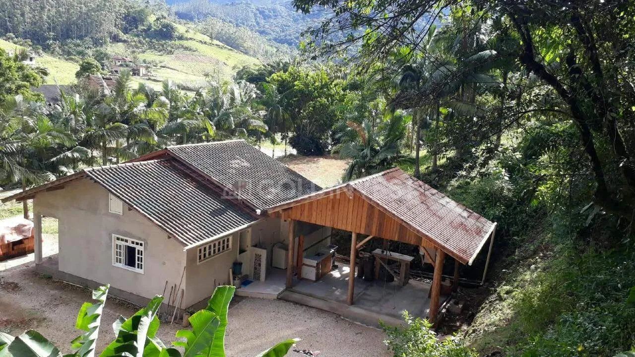 CASA RURAL À VENDA EM BOTUVERÁ  TRANQUILIDADE E NATUREZA - Foto 2