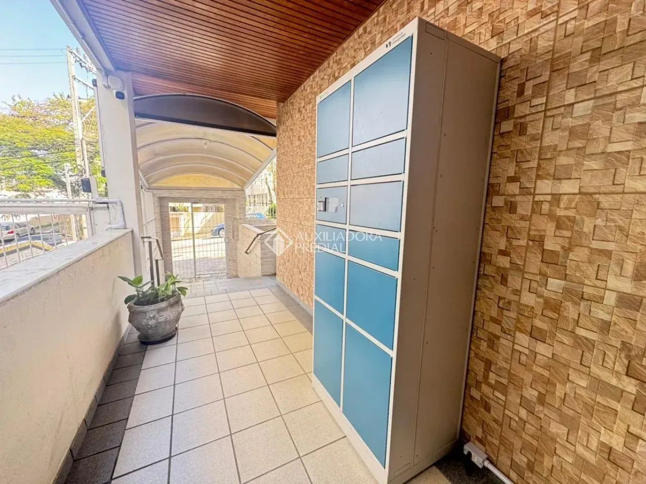 Imóvel para venda possui 34 metros quadrados com 1 quarto em Trindade - Florianópolis - SC - Foto 2