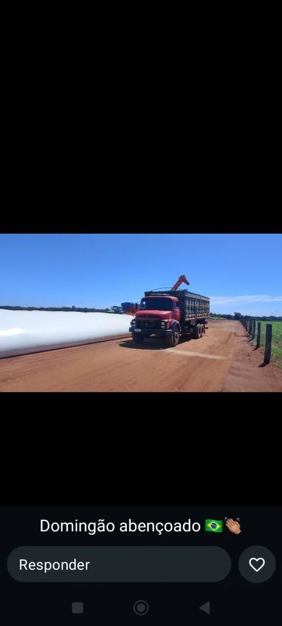 Caminhão Mercedes truk