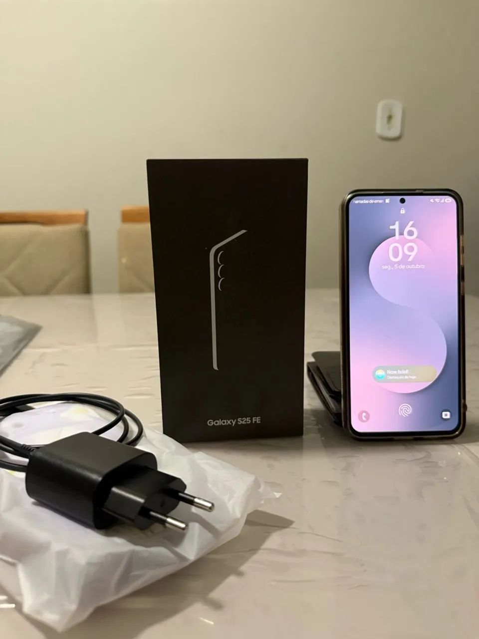 Samsung 25FE - Foto 2