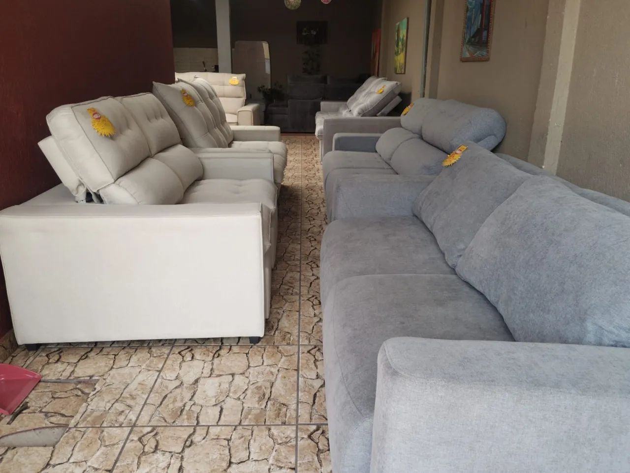 Sofás de qualidade,lote de arremates,leia a descrição