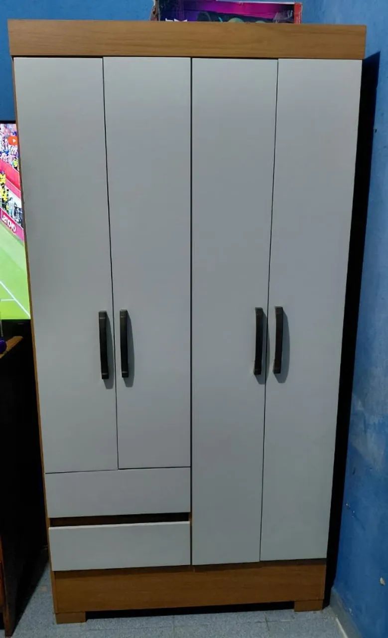 Guarda roupa para solteiro 