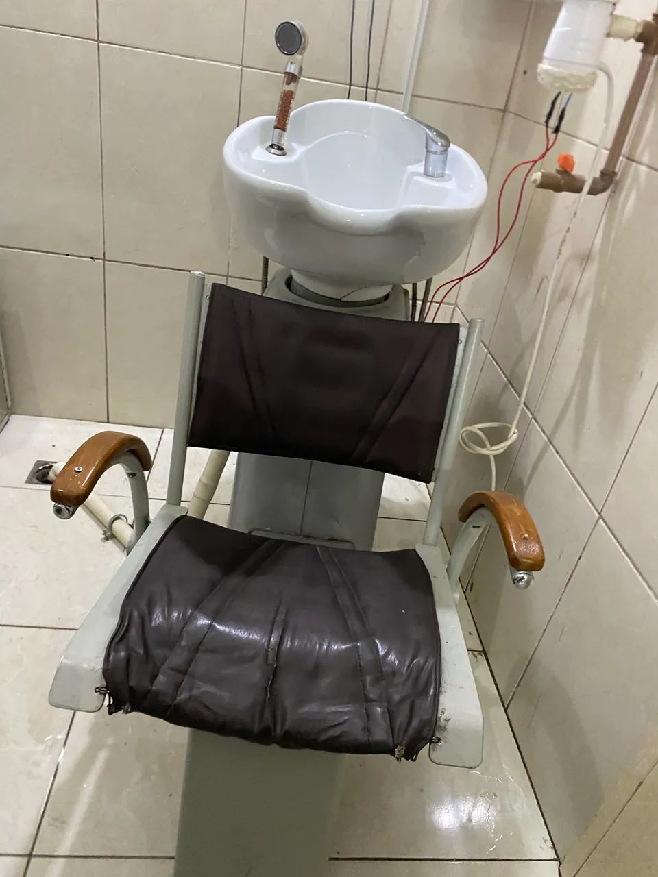Lavatório de louça Ferrante - Foto 4