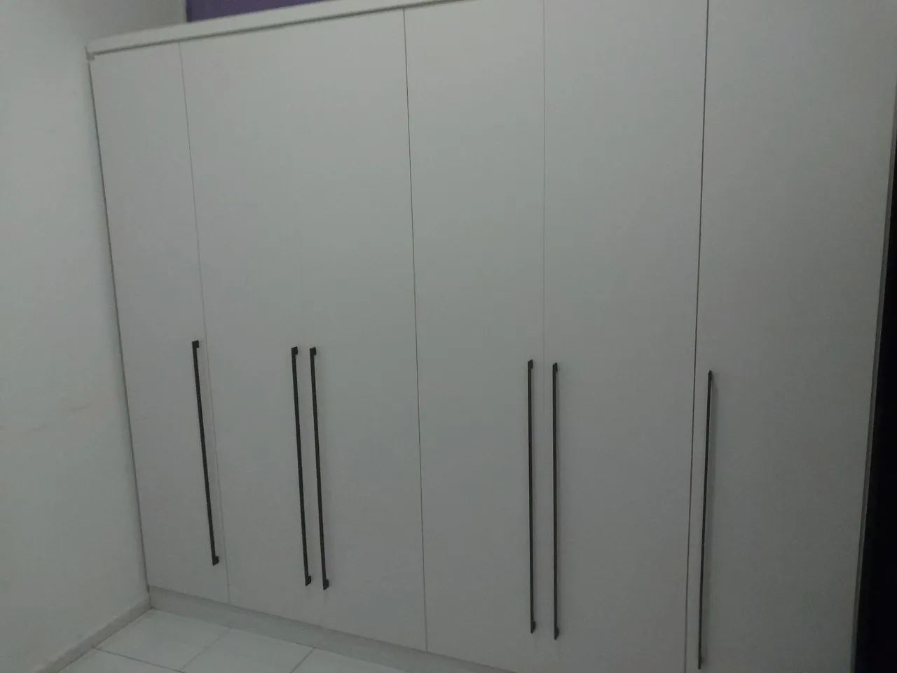 Guarda-roupa Branco MDF Espaçoso