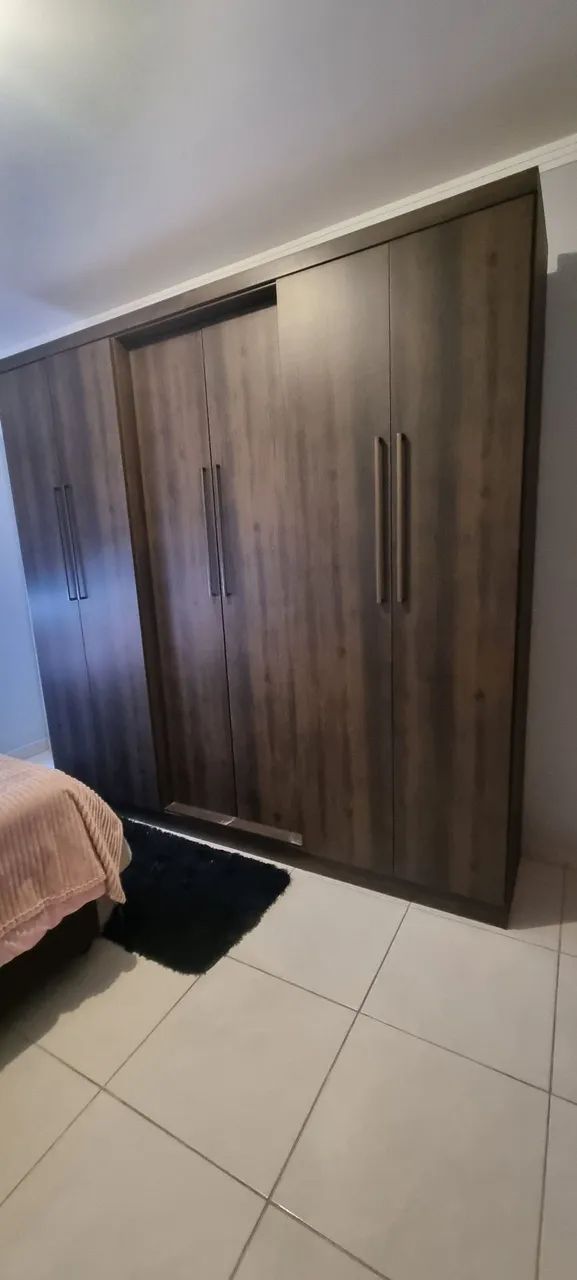 Guarda roupa 6 portas  - Foto 2