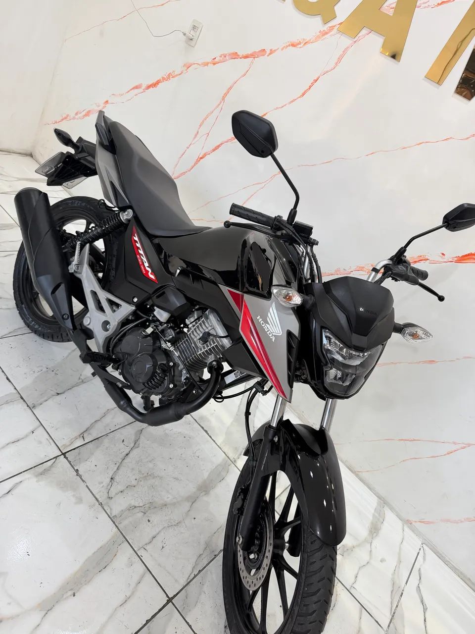 vendo titan 2026 - Foto 4