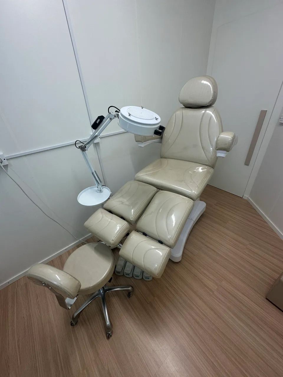 Cadeira para podologia  - Foto 2