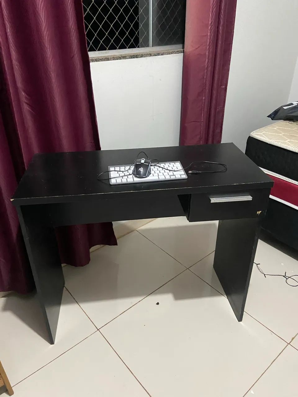 Escrivaninha  - Foto 2