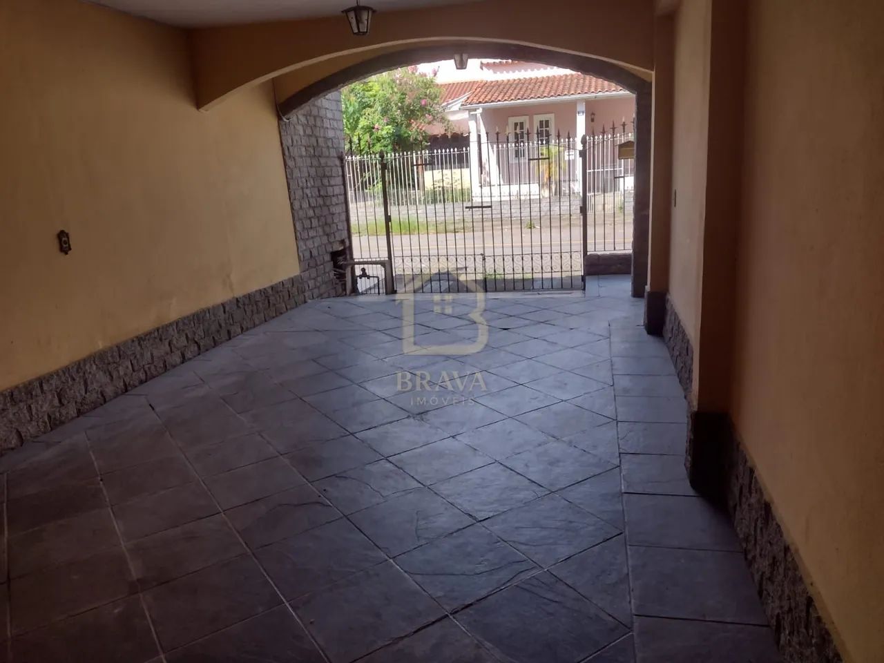 Casa Ampla com Varanda - Volta Grande 3, Volta Redonda - Foto 2