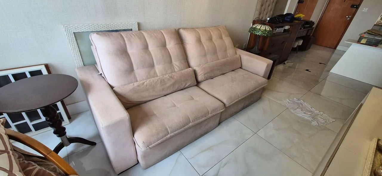 Sofá retrátil e reclinável com 2,40m