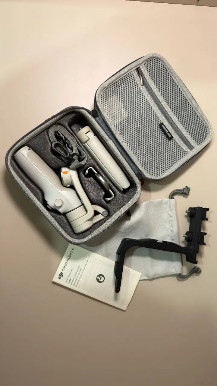 Gimbal DJI Osmo Mobile 6 + Suporte LED + Case - Foto 4