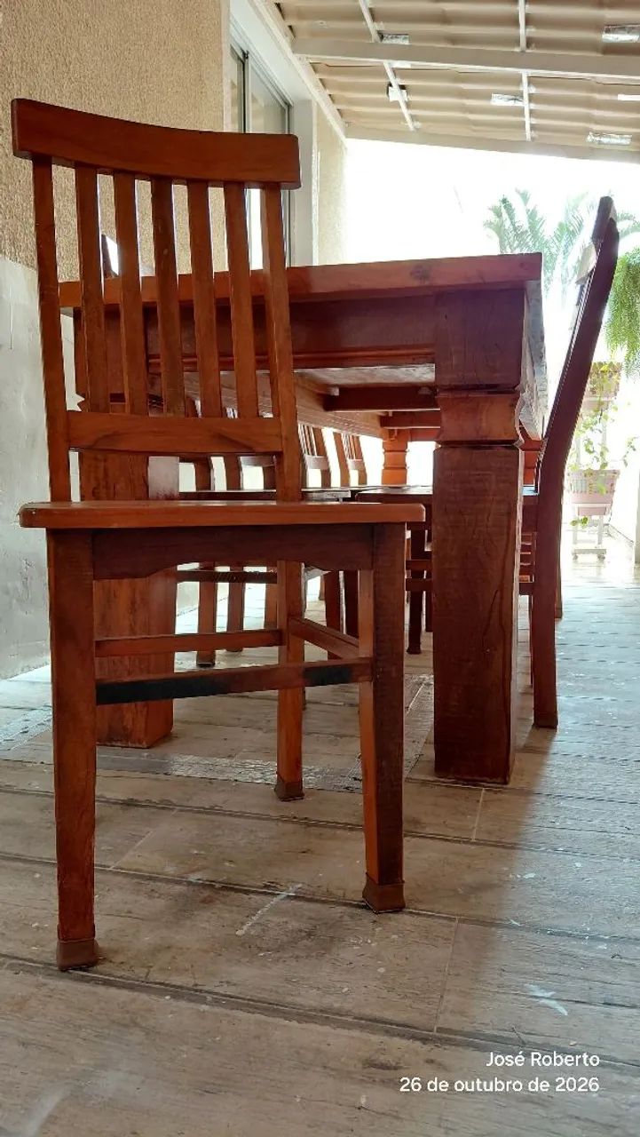 Mesa rústica com 10 cadeiras  - Foto 4