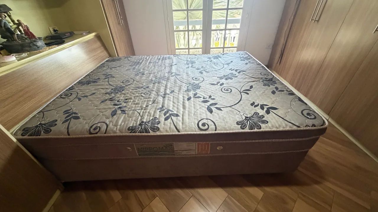 Colchão magnético com massageador 
