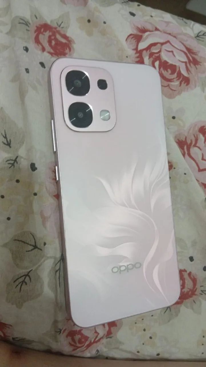 Celular Oppo A6 PRO 5g  - Foto 2