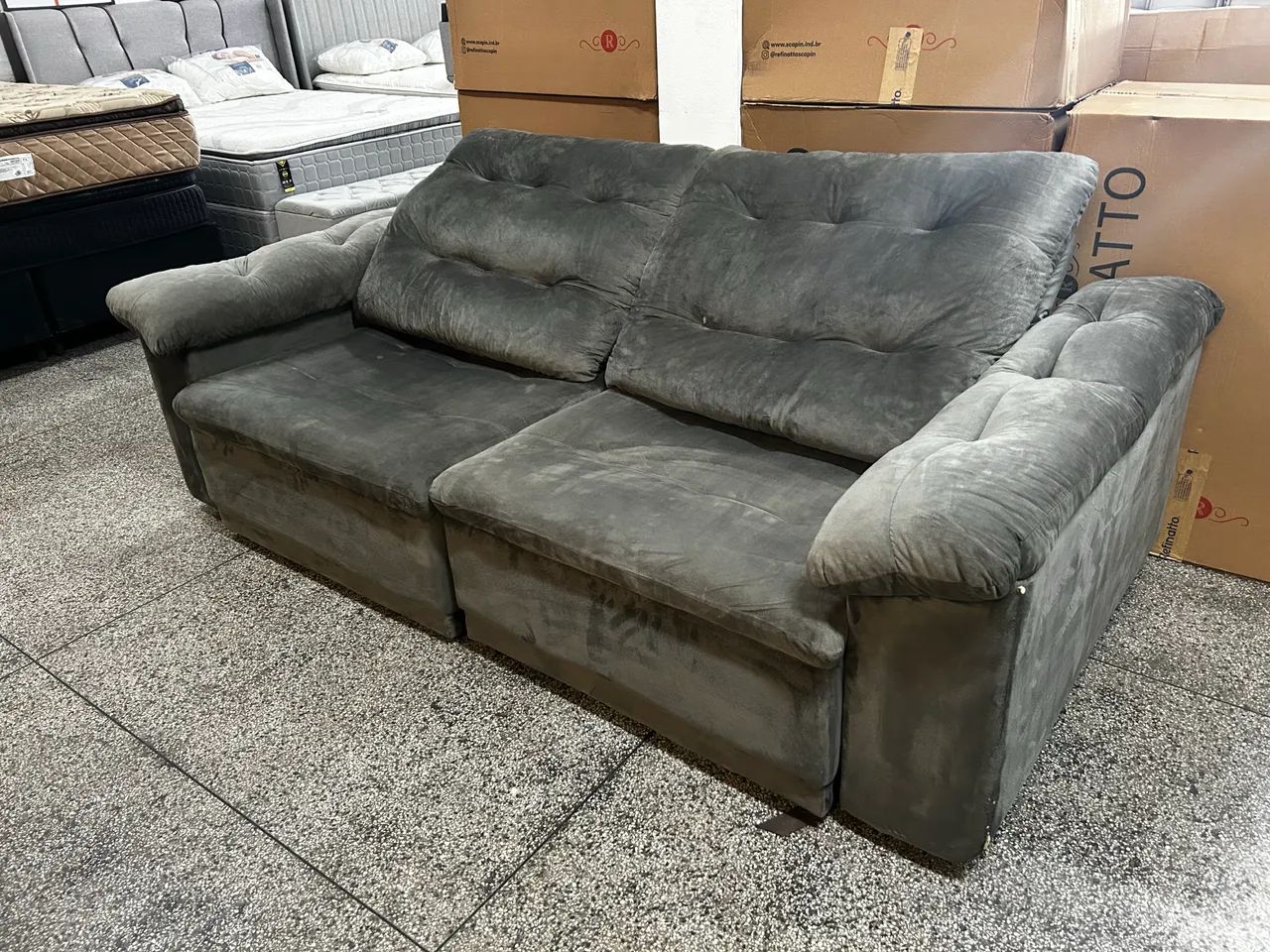 Sofá Retrátil e Reclinável 2.25m NOVO ( Direto da Fábrica )  - Foto 2