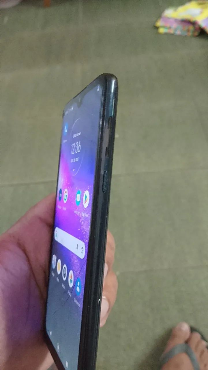 Motorola one usado funcionando perfeitamente aceito cartão - Foto 2