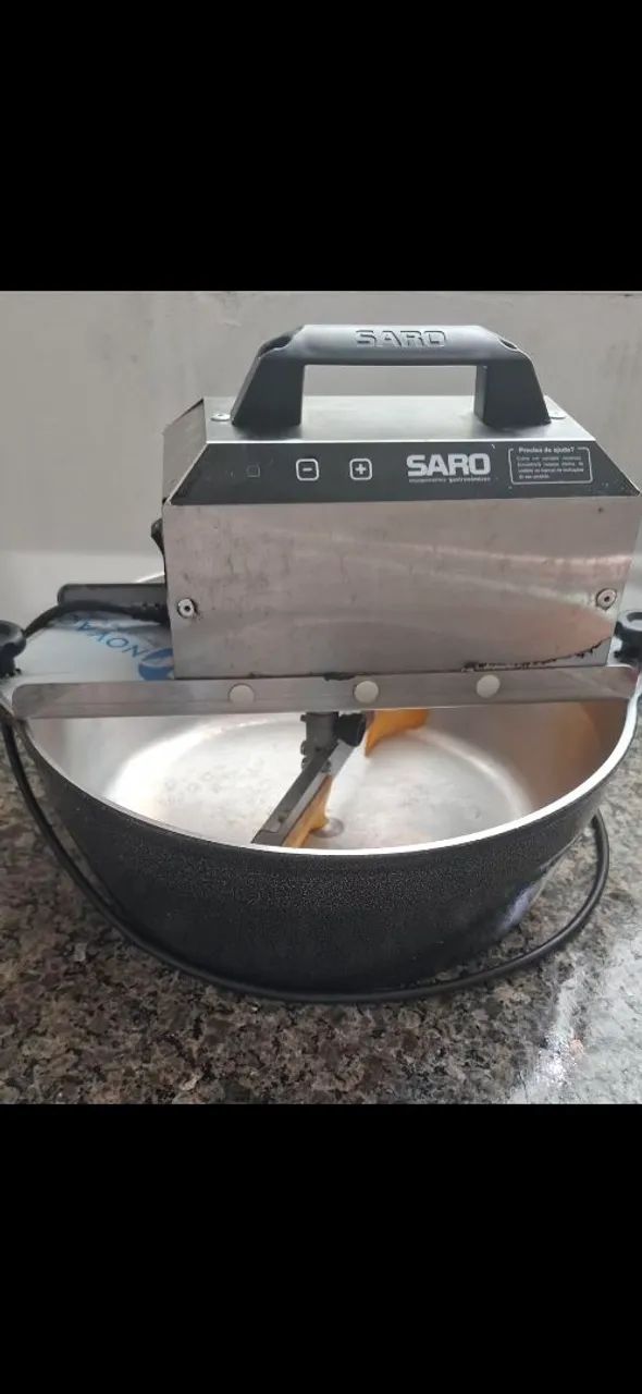 Vendo panela mexedora 10 litros para doces e salgados estado de nova com pouco uso  - Foto 2