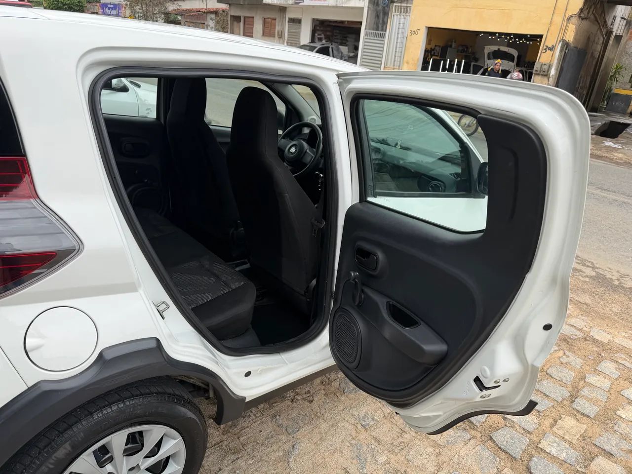 Fiat Mobi MOBI LIKE 1.0 Fire Flex 5p. 2023