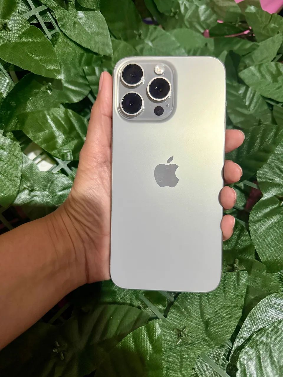 iPhone 15 PRO MAX (IMPECÁVEL)