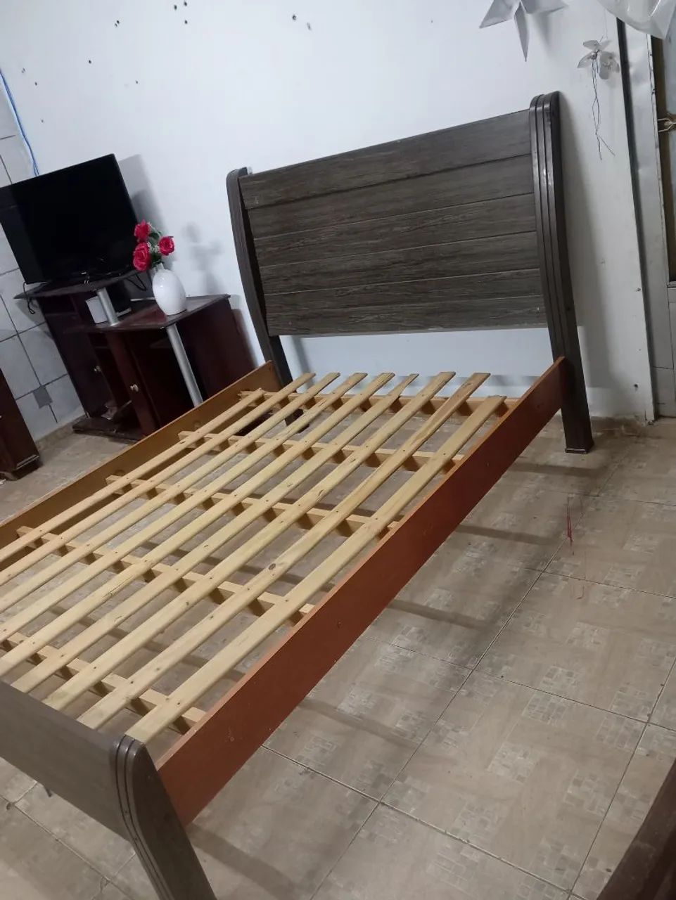 Cama de casal de madeira  - Foto 3