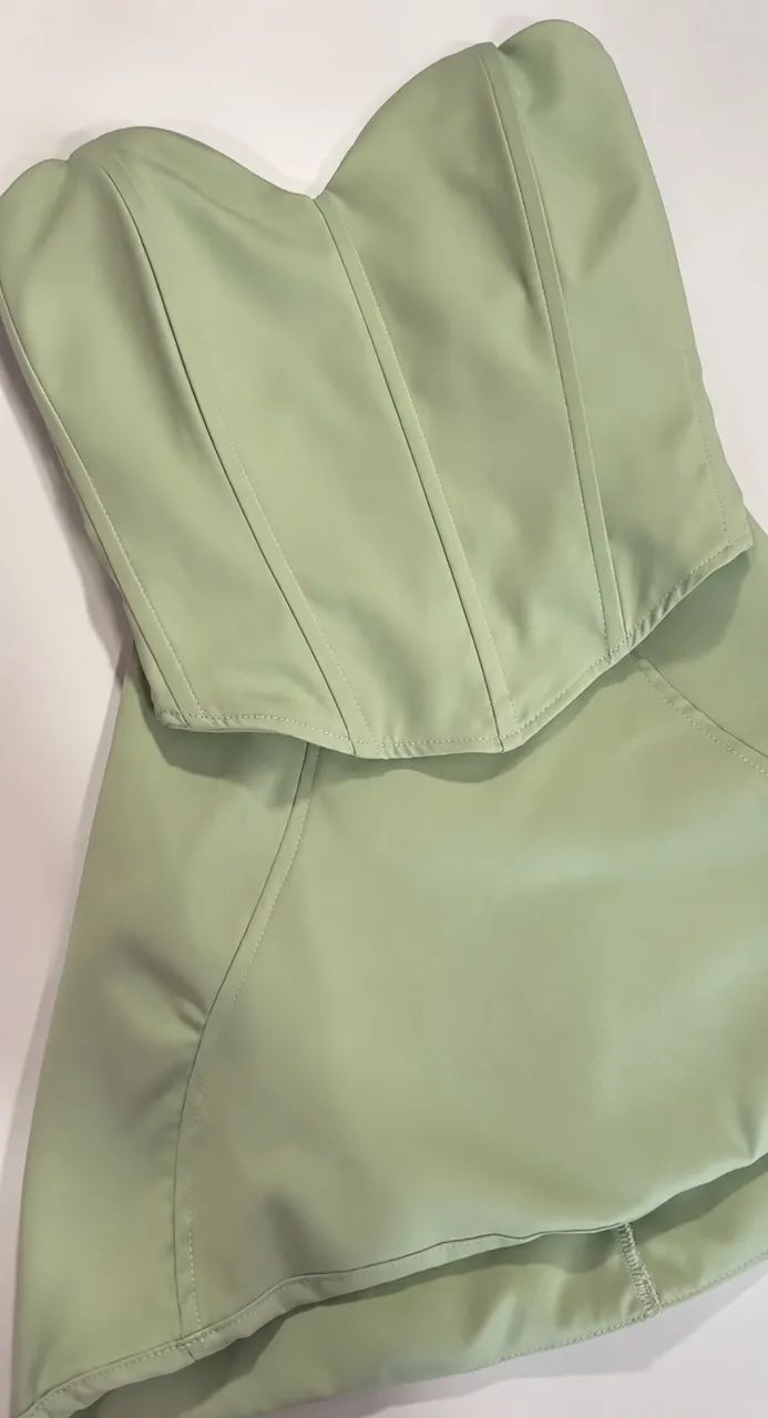 Conjunto Corset e saia todo forrado