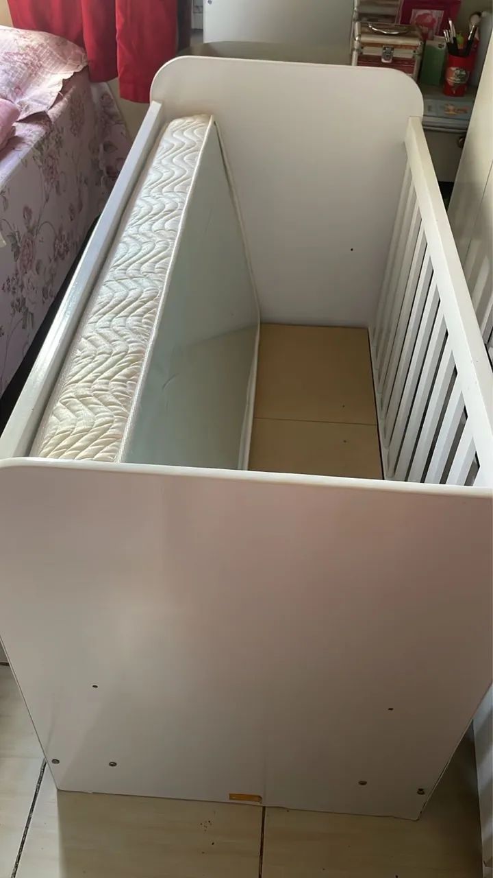 Berço com colchão antiaderente  - Foto 3