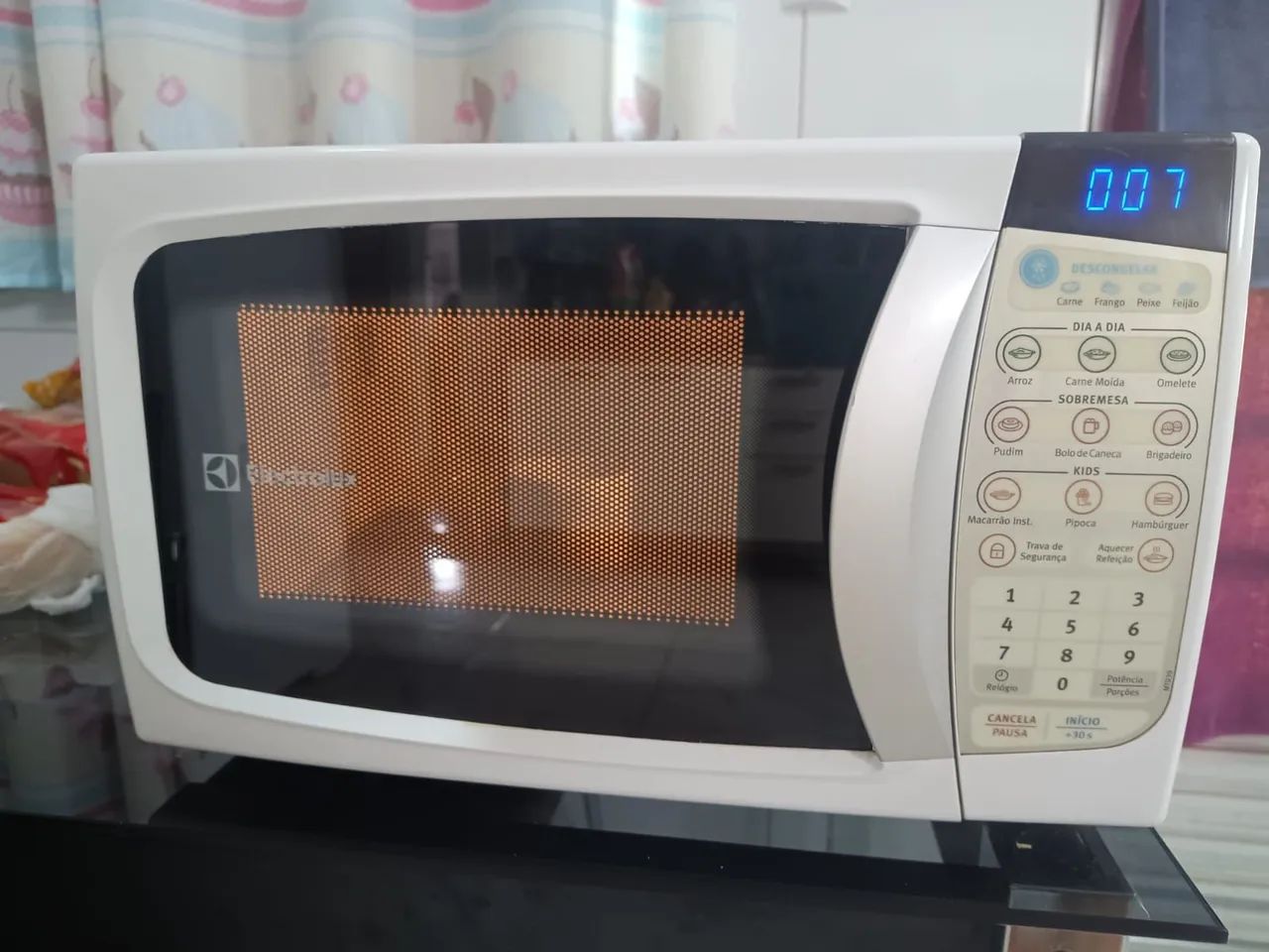 Microondas Eletrolux 20 litros 
