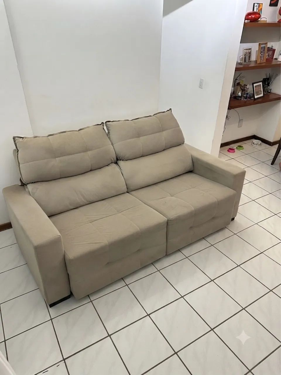 Sofá Retrátil e Reclinável Caramelo - Confortável e Moderno