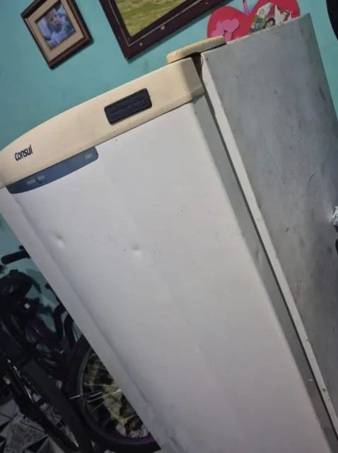 Geladeira 110v funcionando
