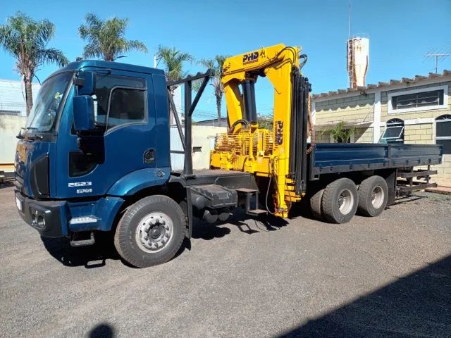 FORD CARGO 2326 6x4 COM MUNCK  - 15.000 km
