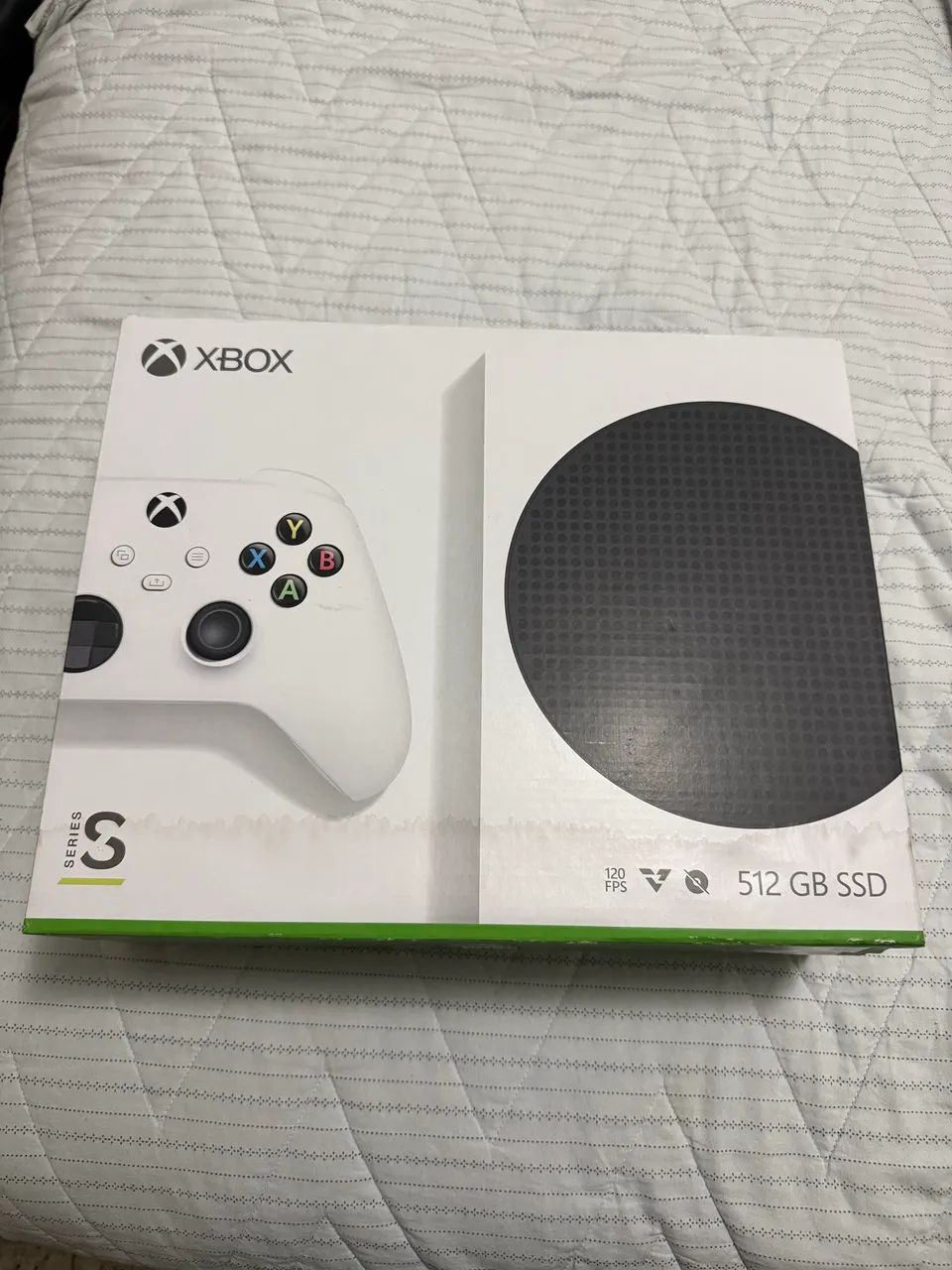 Xbox Series S com controle 