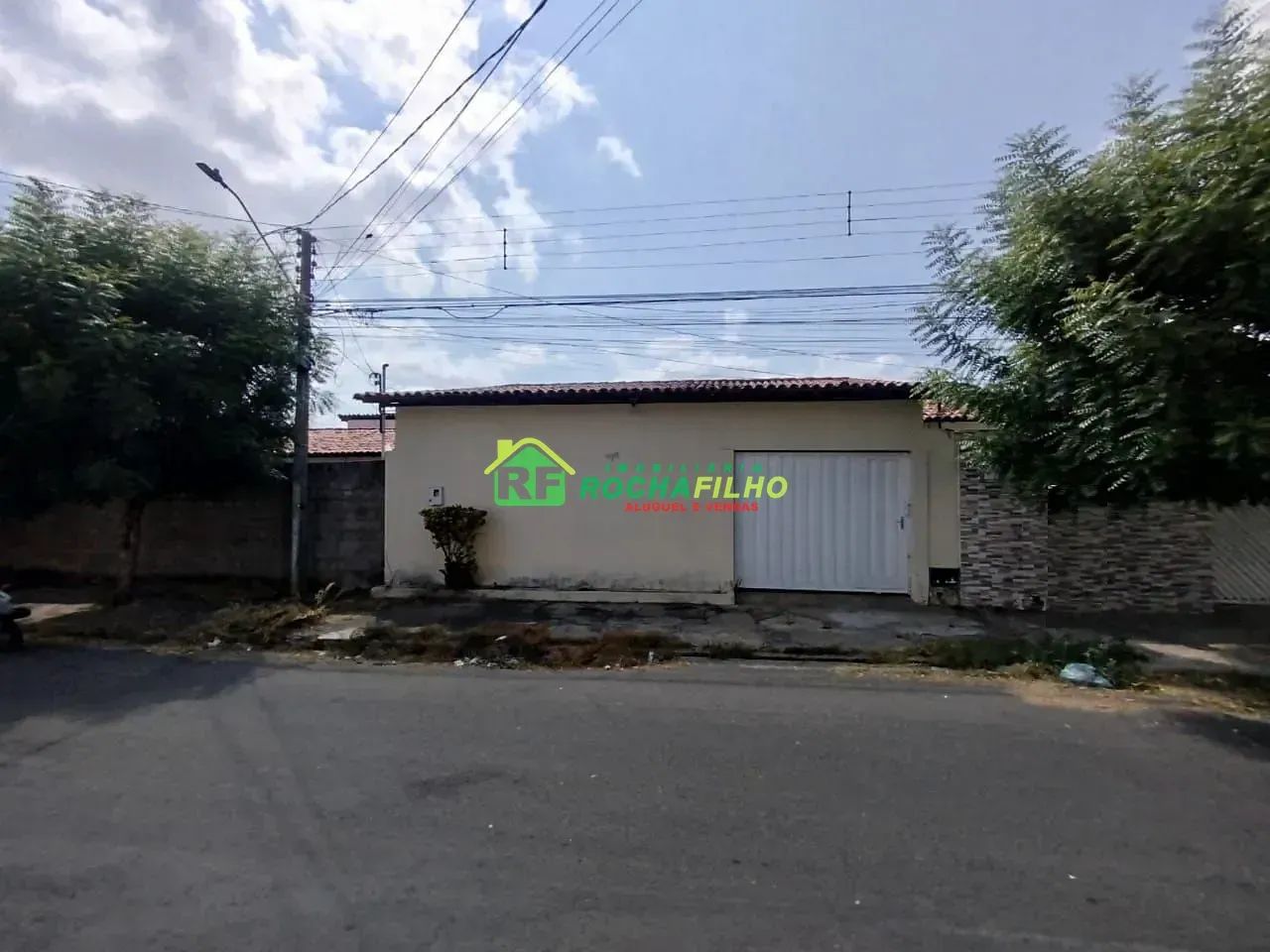 CASA NO BAIRRO CIDADE NOVA