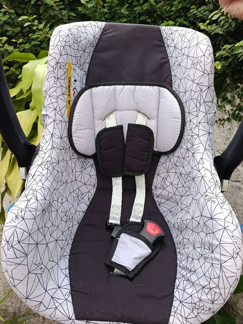 Bebê conforto Tutti Baby promoção 