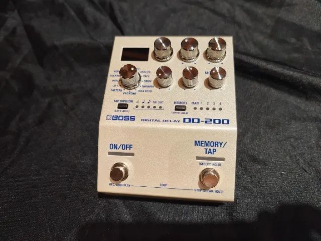  Pedal Boss Dd-200 Delay