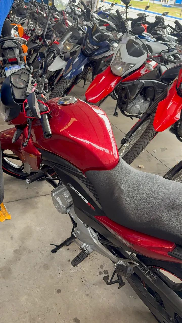 HONDA CB300R  2011 - Foto 3