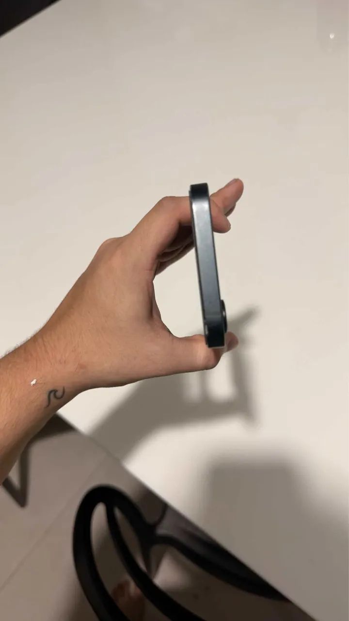 Iphone 16e - Foto 2