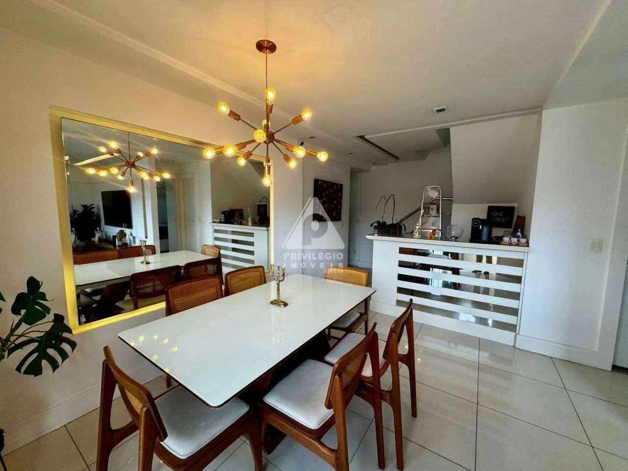 Cobertura duplex de 2 quartos e 2 vagas de garagem - Foto 4
