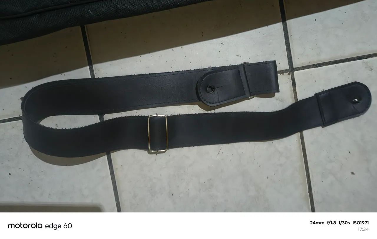 Capa bege para guitarra  - Foto 4
