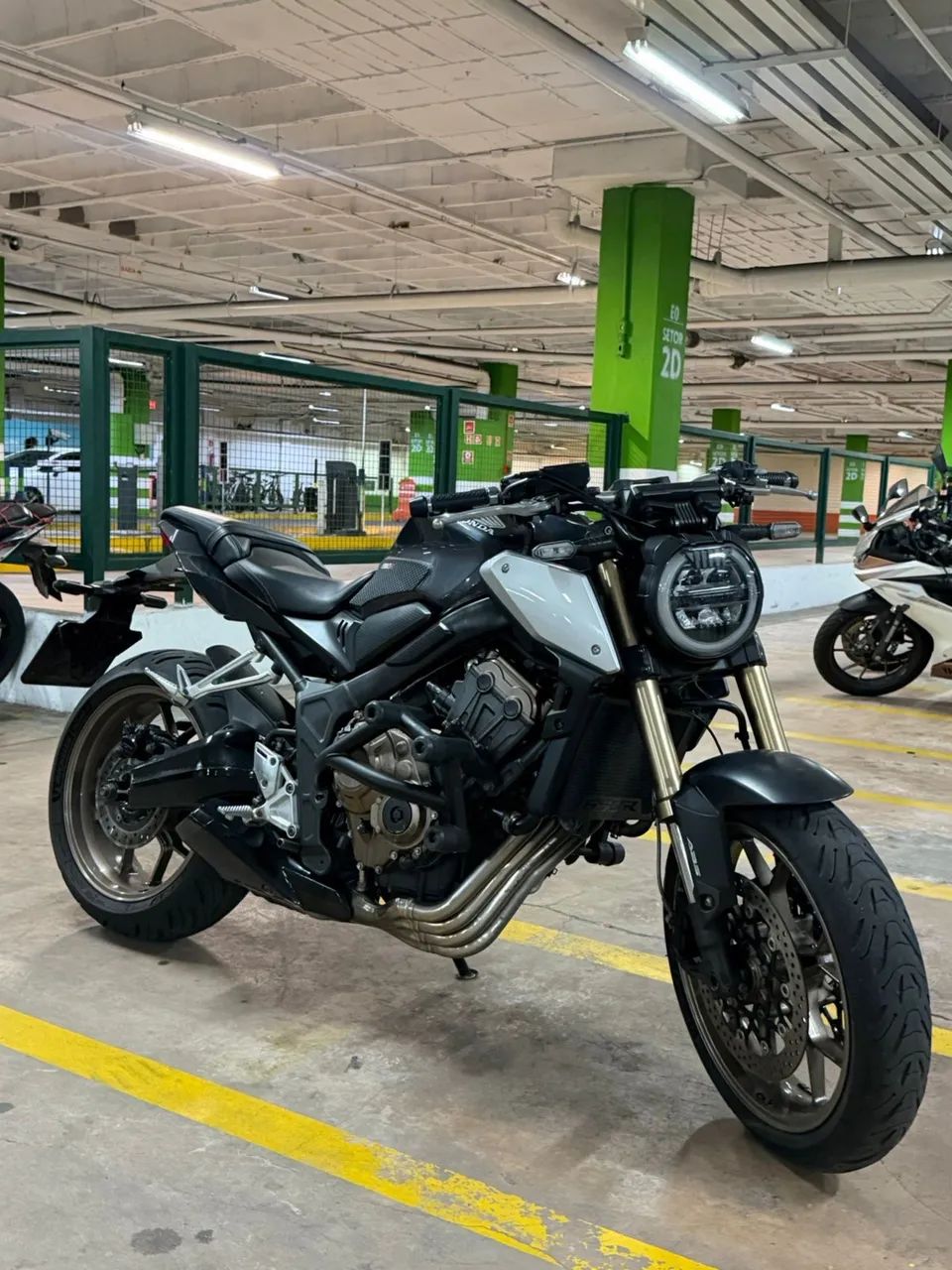 Cb 650 R - Foto 2