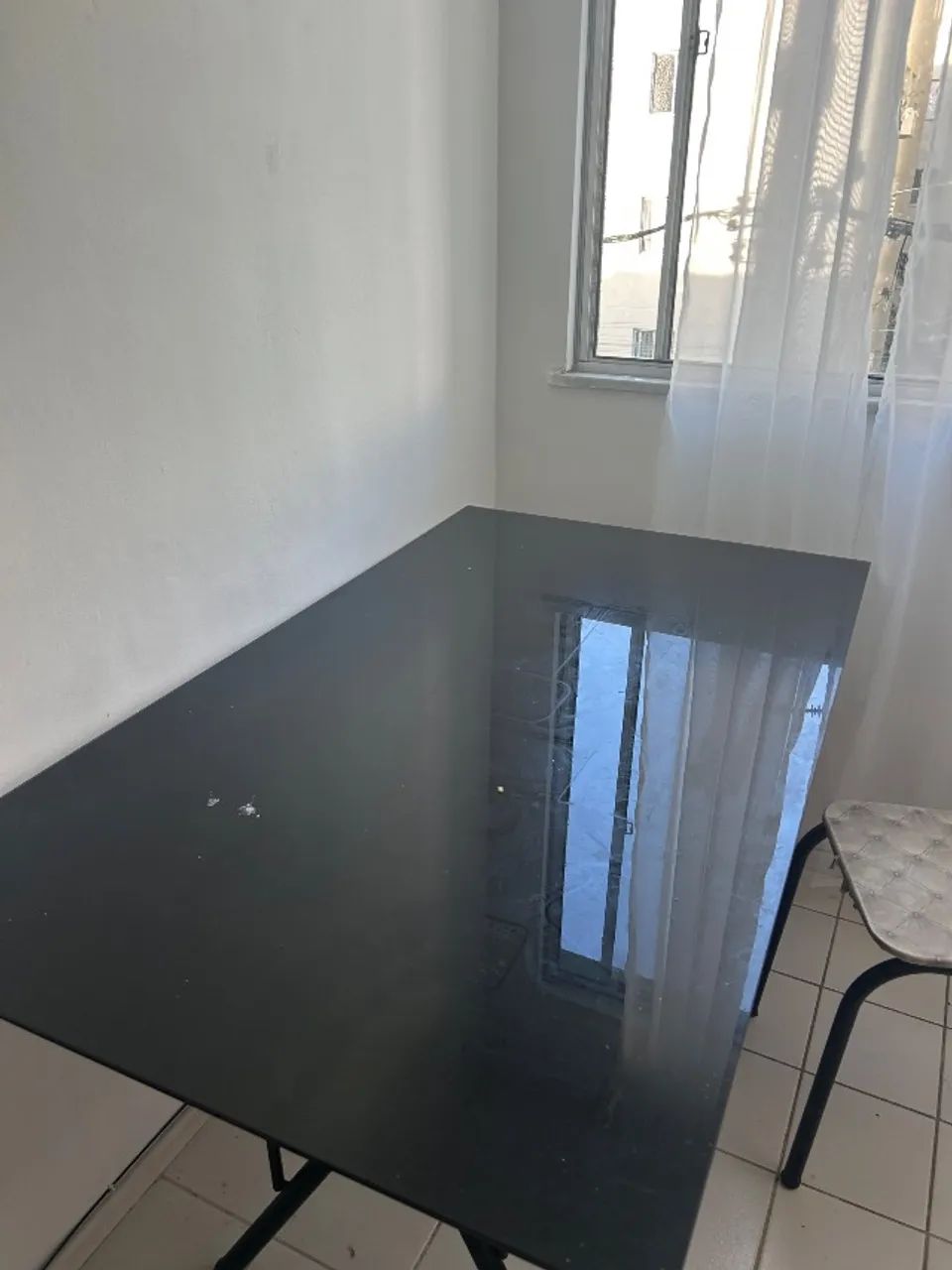 Mesa de jantar seis lugares