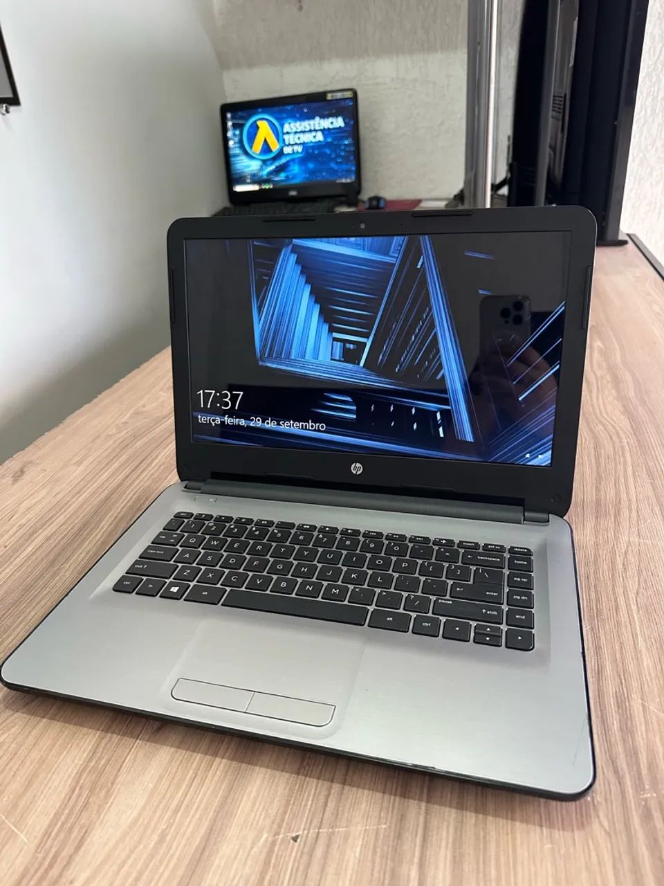 Notebook HP - Para estudo ou trabalho leve - Foto 3