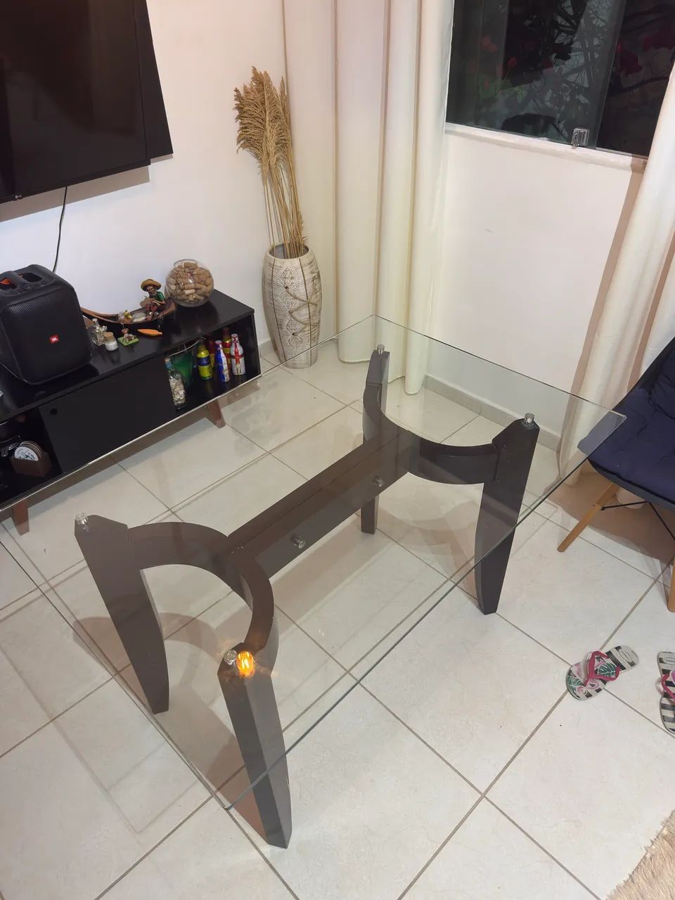 Mesa com tampo de vidro  - Foto 2