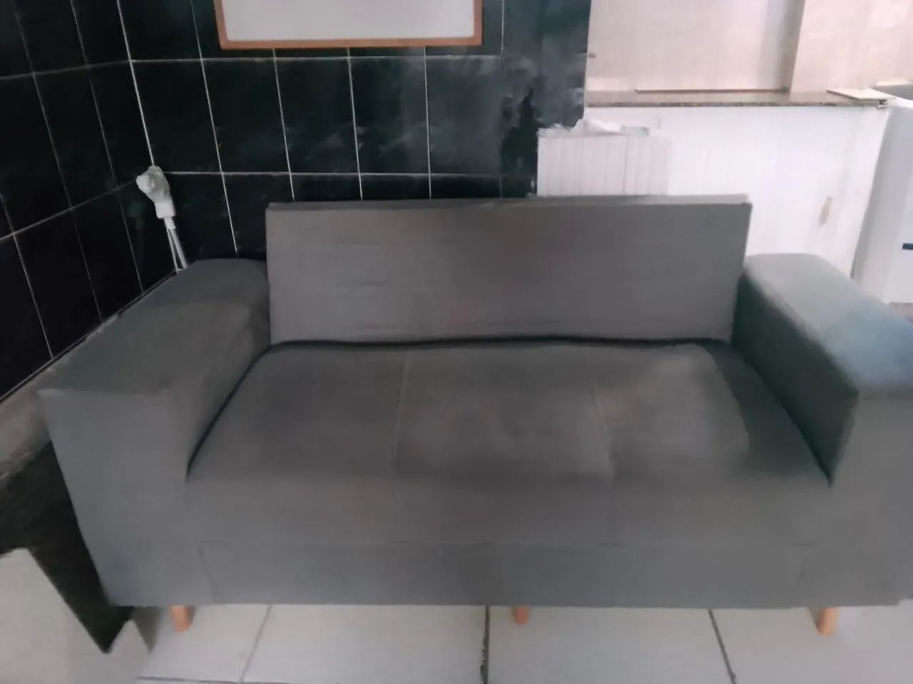 Conjunto de sofá 2 e 3 lugares 