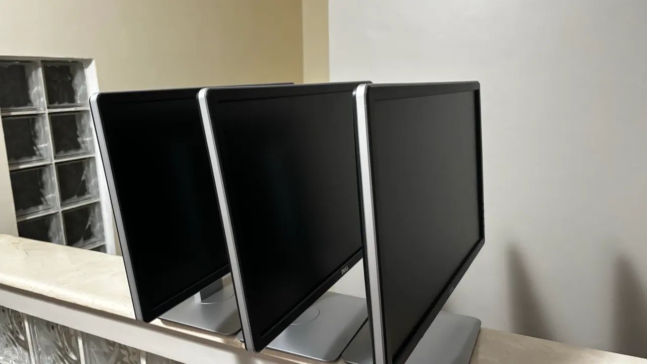 Monitor Dell P23 14 zero 